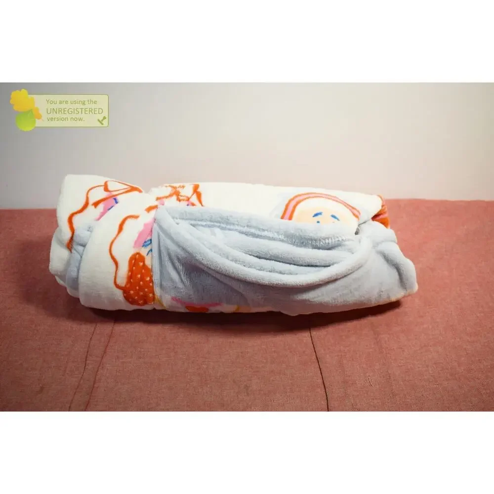 Pillowfort Patisserie Scatter Pet Shoppe Kids' Throw Blanket Cream